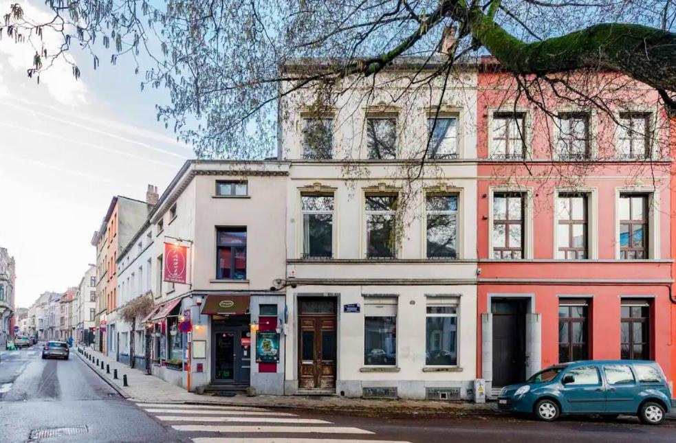 Atelier K - Art Guesthouse In Brussels Иксель Экстерьер фото