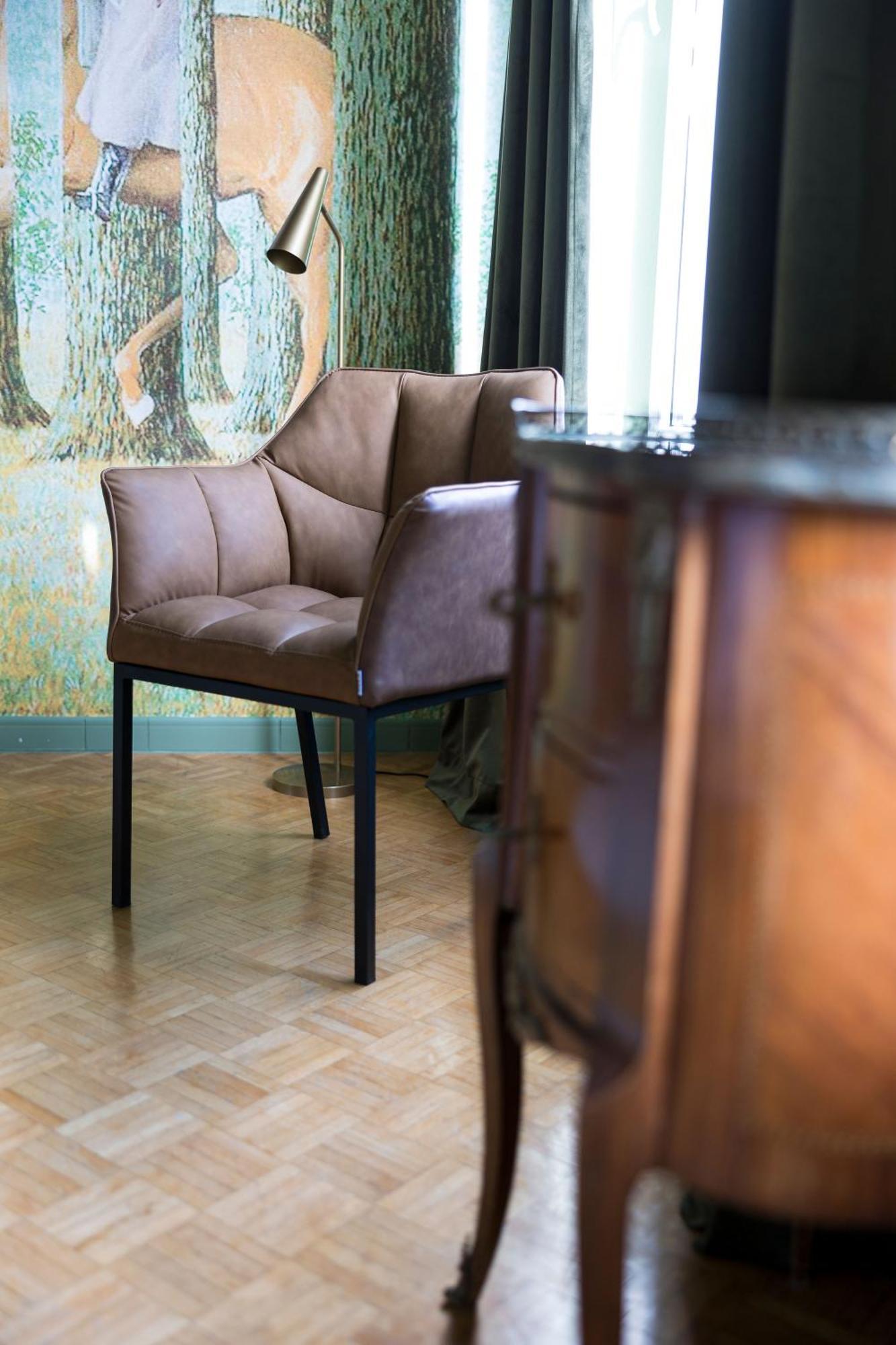 Atelier K - Art Guesthouse In Brussels Иксель Экстерьер фото