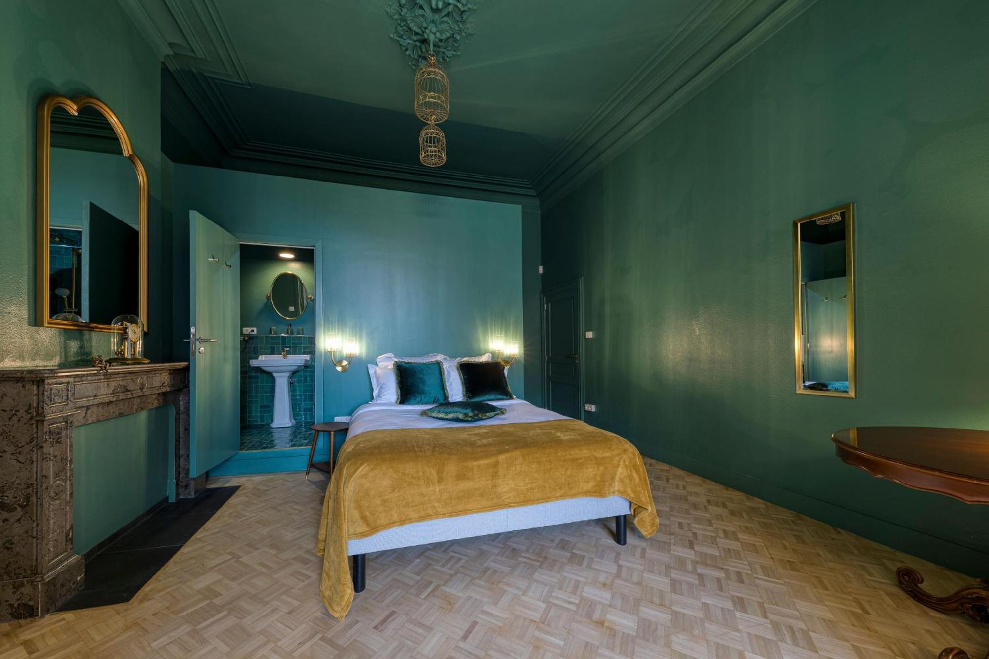Atelier K - Art Guesthouse In Brussels Иксель Экстерьер фото