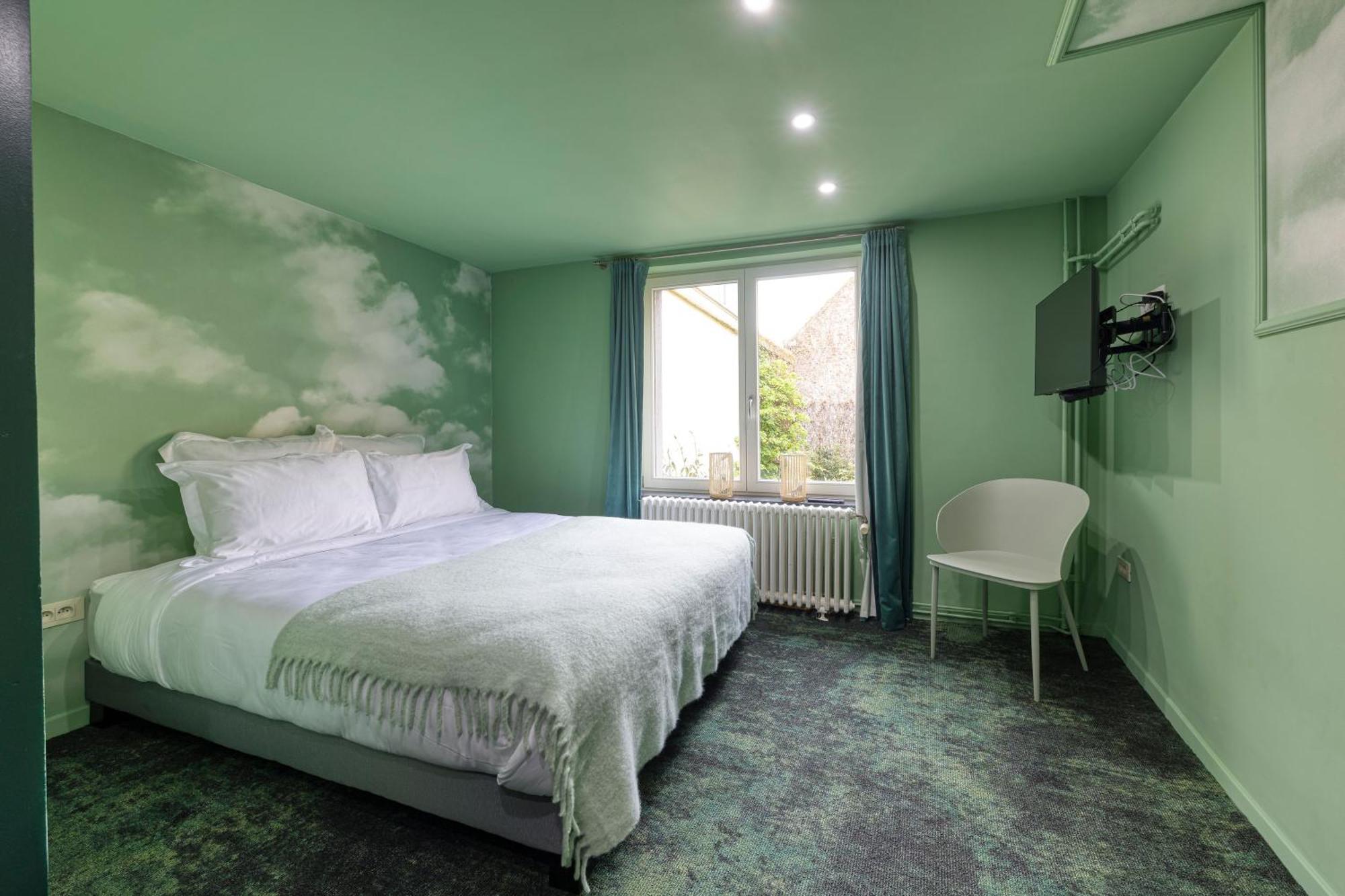 Atelier K - Art Guesthouse In Brussels Иксель Экстерьер фото