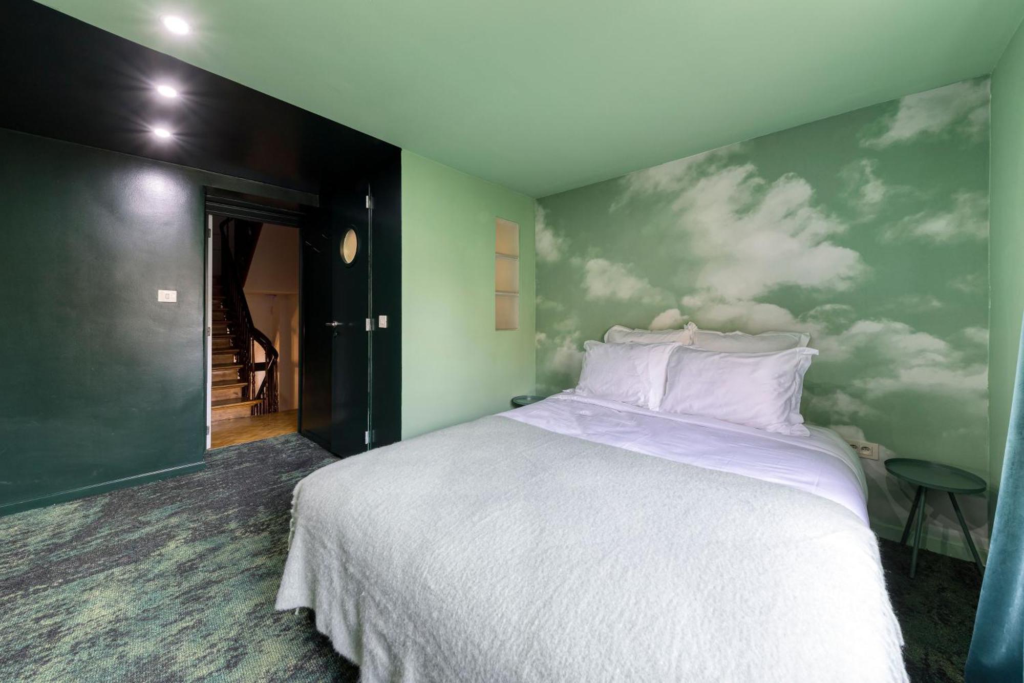 Atelier K - Art Guesthouse In Brussels Иксель Экстерьер фото